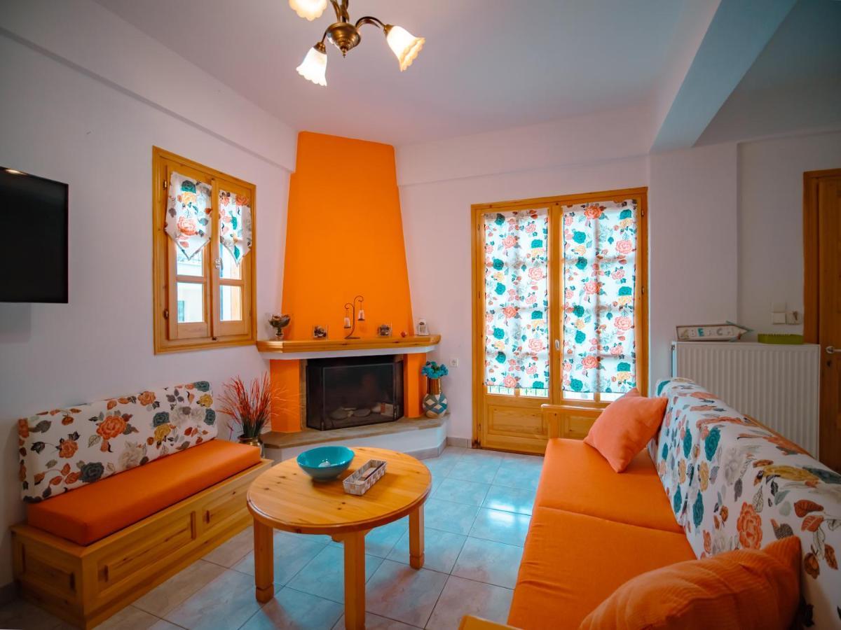 Orange House For Big Families In Damouchari - Delicious Houses Екстериор снимка