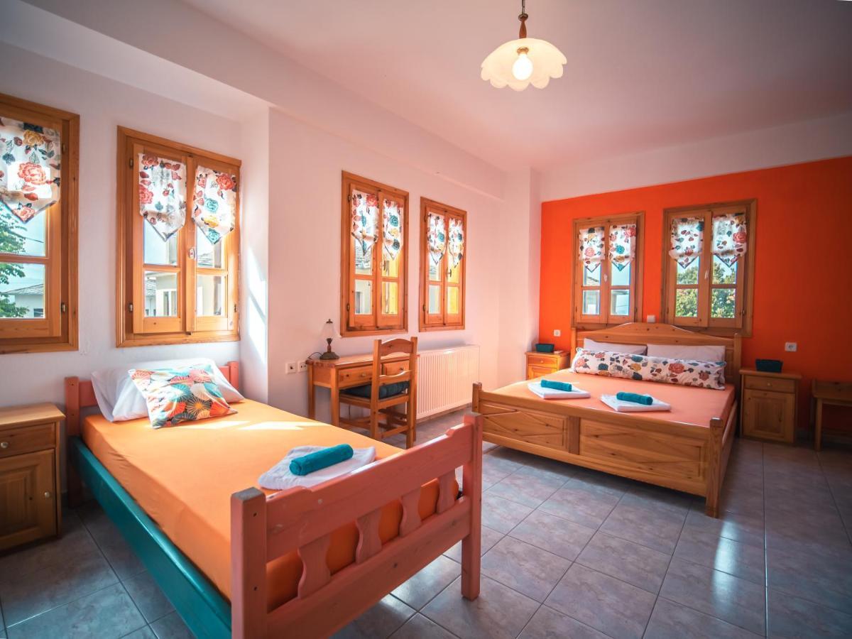 Orange House For Big Families In Damouchari - Delicious Houses Екстериор снимка