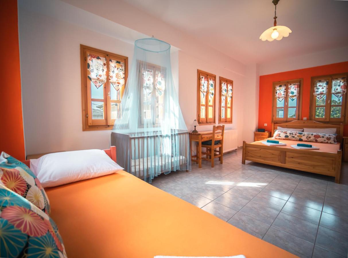 Orange House For Big Families In Damouchari - Delicious Houses Екстериор снимка